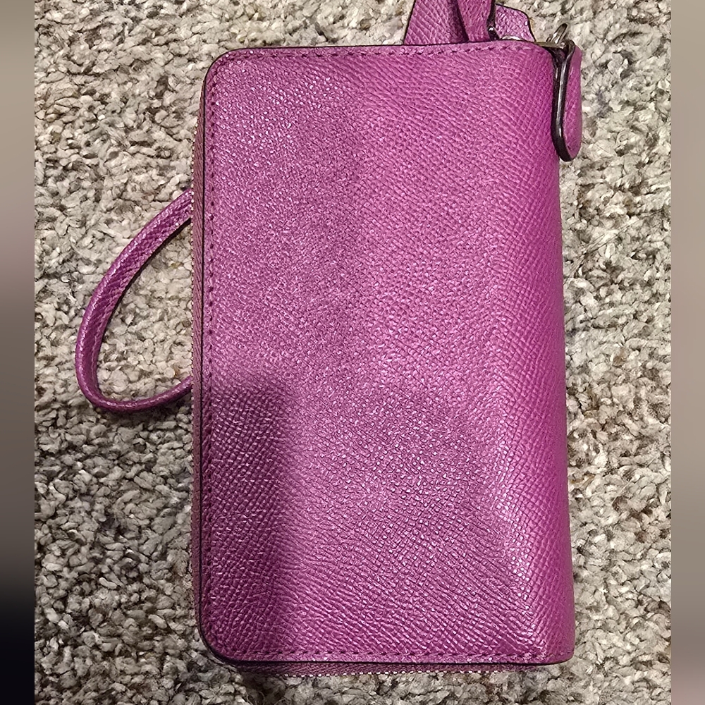 Authentic Coach Wallet - Picture 2 of 6